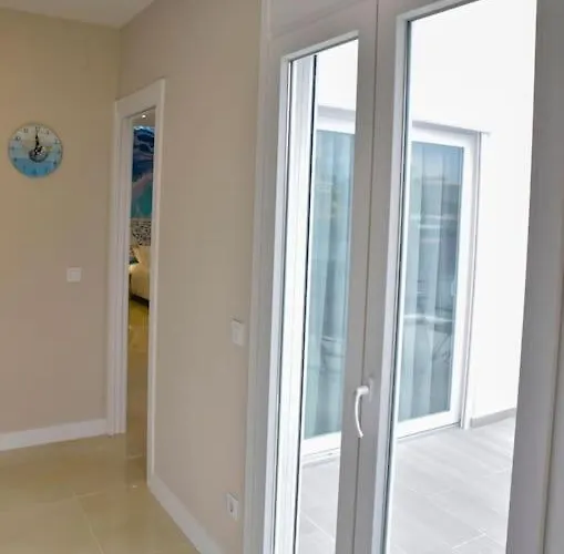 La Sirena Playa C * بويرتو ذي لا كروز